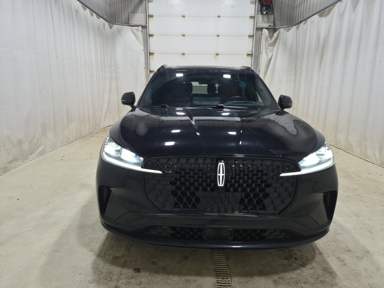 Used 2025 Lincoln Aviator Reserve w/ Equipment Group 201A AWD/4WD image 6