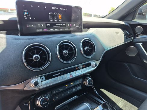 Used 2022 Kia Stinger GT-Line w/ Sun & Sound Package AWD/4WD image 11