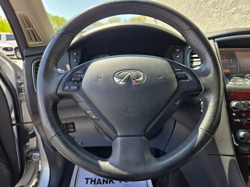 Used 2017 INFINITI QX50 AWD w/ Premium Package image 17