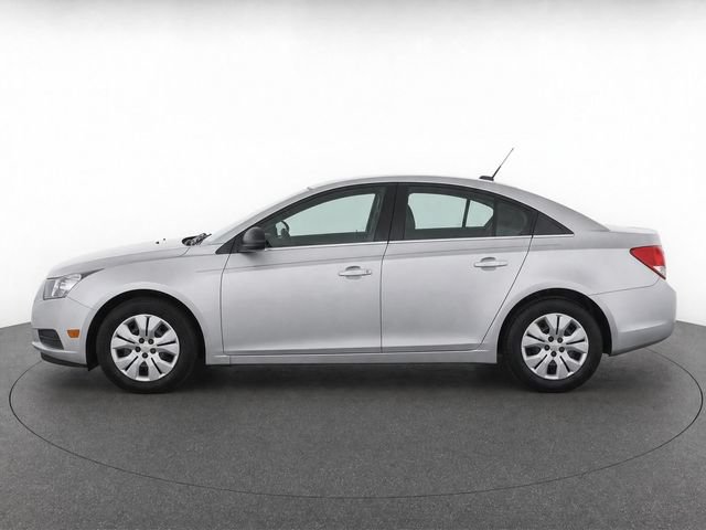 Used 2014 Chevrolet Cruze LS FWD image 4