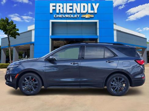 Used 2023 Chevrolet Equinox RS w/ RS Leather Package image 4