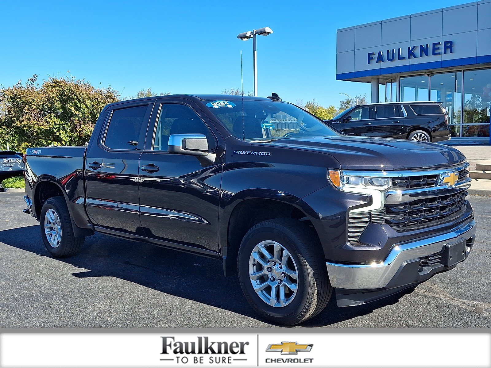 Certified 2024 Chevrolet Silverado 1500 LT AWD/4WD image 1