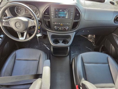 Used 2021 Mercedes-Benz Metris Passenger image 10