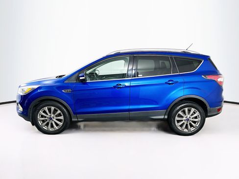 Used 2017 Ford Escape Titanium w/ Equipment Group 301A FWD image 4