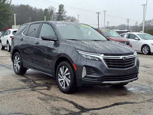 Used 2023 Chevrolet Equinox LT image 7
