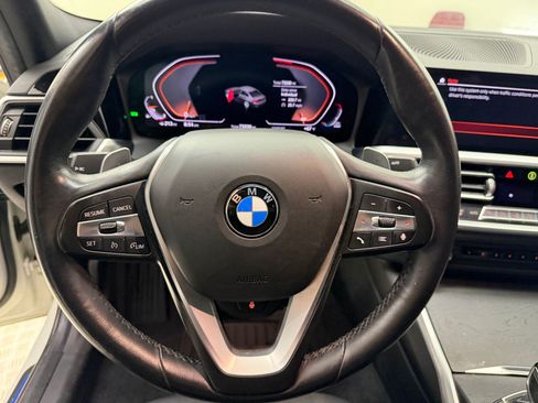 Used 2019 BMW 330i Sedan w/ Premium Package RWD image 11