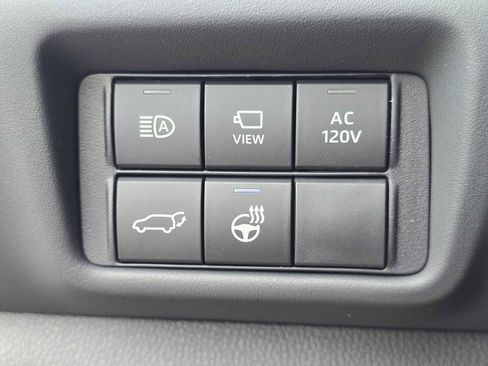 New 2026 Toyota Highlander Platinum image 30