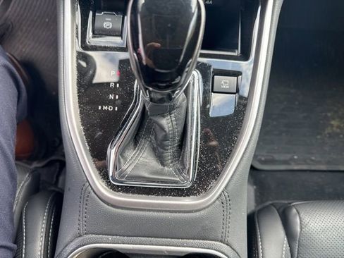 Used 2024 Subaru Outback Touring image 7