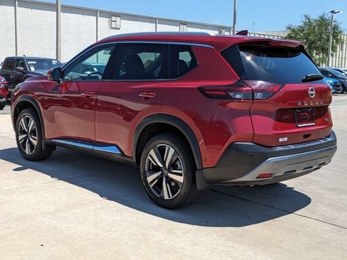 Used 2023 Nissan Rogue SL w/ SL Premium Package FWD image 8