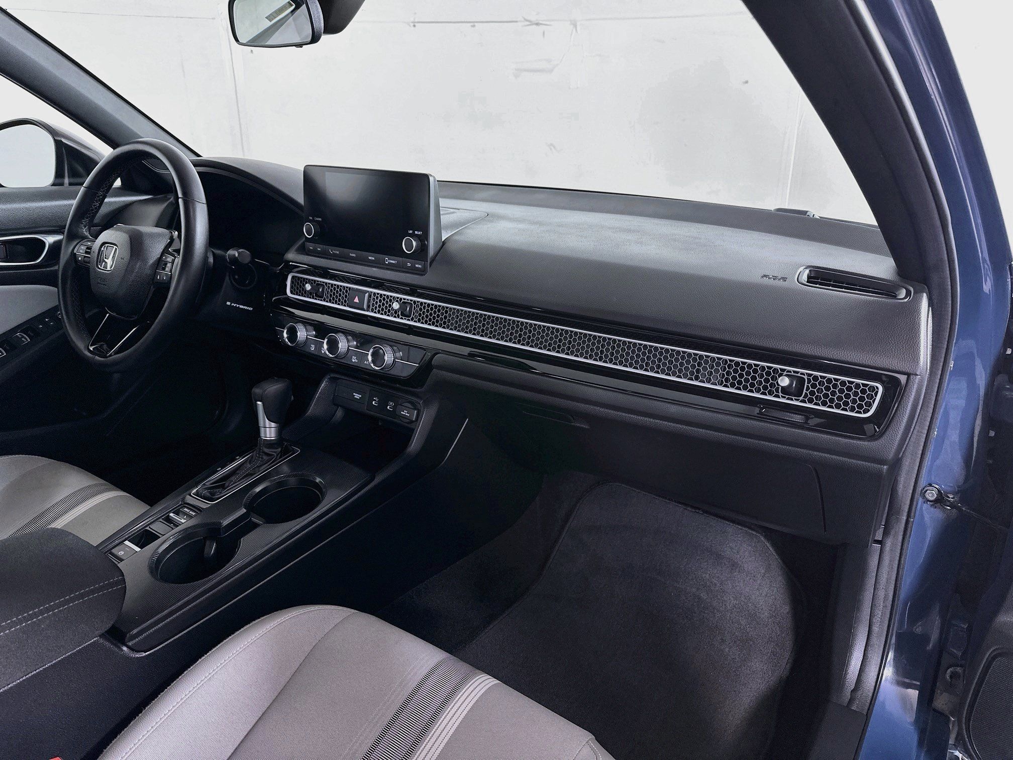 Used 2025 Honda Civic Sport image 27