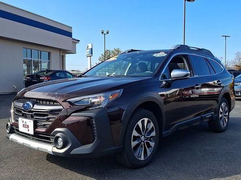 Certified 2023 Subaru Outback Touring w/ Tech Package 3 image 3