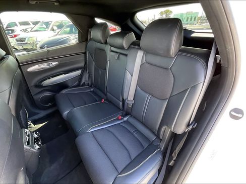 Used 2023 Genesis GV70 2.5T w/ Sport Prestige Package AWD/4WD image 29