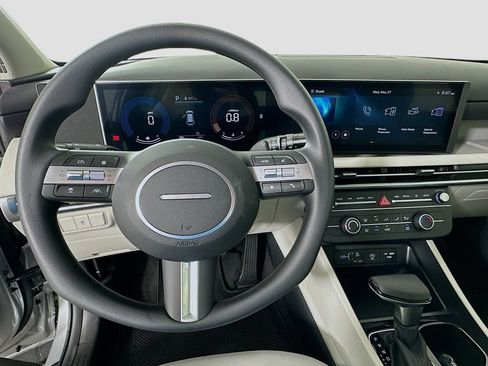 New 2026 Hyundai Tucson SE FWD image 10