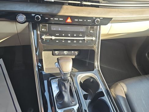Used 2022 Kia Carnival SX FWD image 35