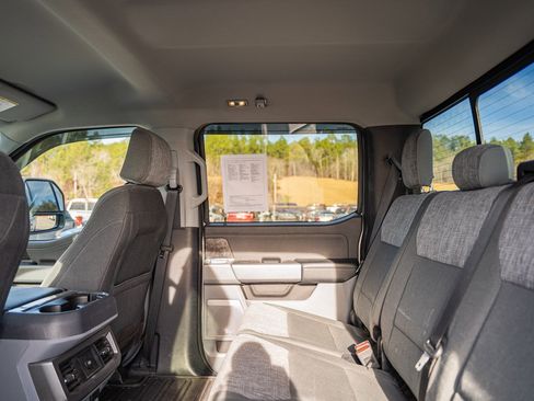 Used 2023 Ford F250 XLT w/ XLT Premium Package image 22