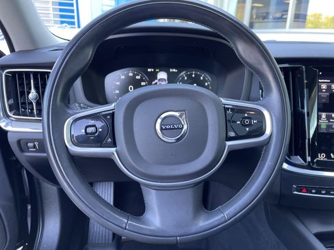 Used 2022 Volvo V60 T5 Cross Country w/ Advanced Package image 24