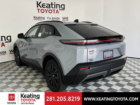 New 2026 Toyota C-HR image 10