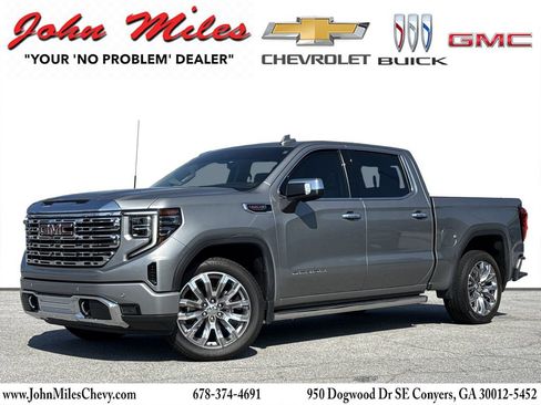 Used 2023 GMC Sierra 1500 Denali w/ Denali Reserve Package AWD/4WD image 1