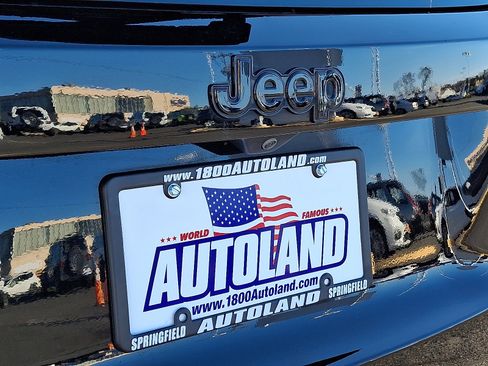 Certified 2023 Jeep Renegade Trailhawk image 30