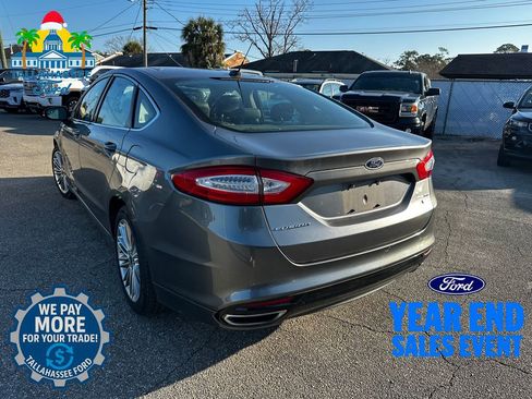 Used 2014 Ford Fusion SE w/ Equipment Group 202A image 3