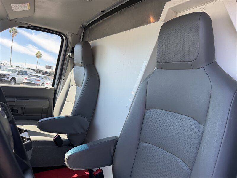 Used 2023 Ford E-350 and Econoline 350 Super Duty w/ Power Windows & Locks Group RWD image 14