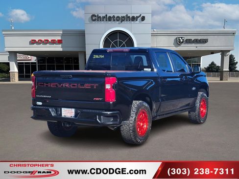 Used 2023 Chevrolet Silverado 1500 RST image 3