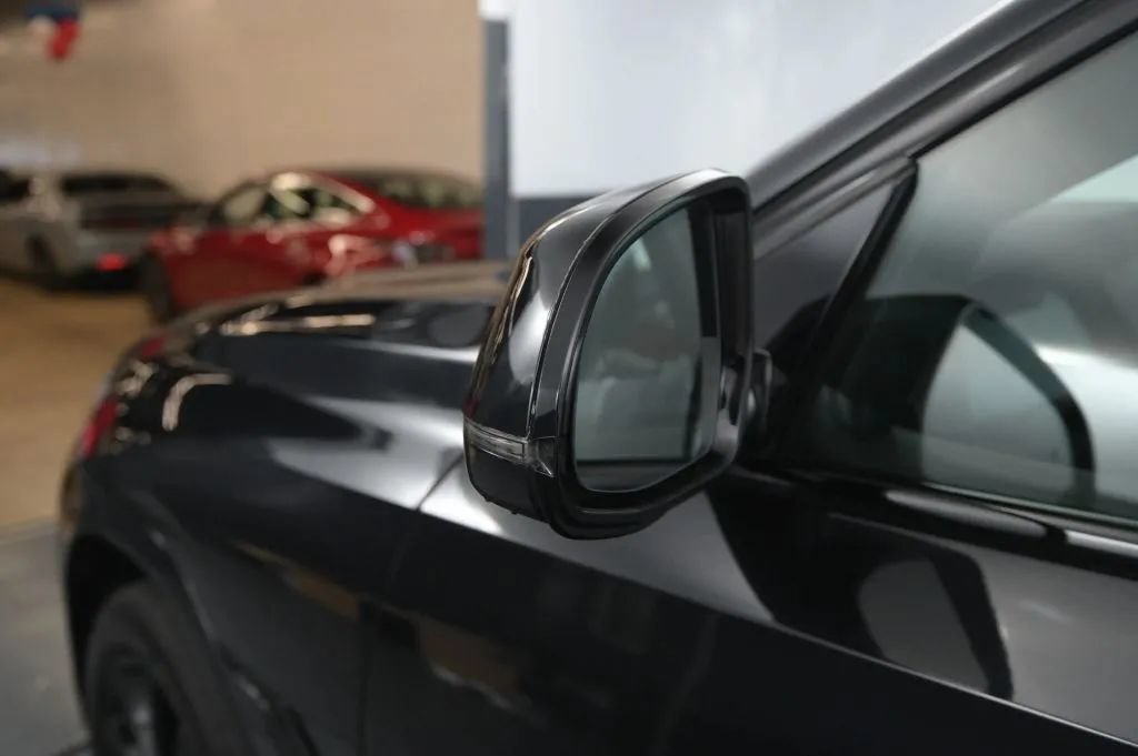 Used 2021 BMW X6 M50i AWD/4WD image 47