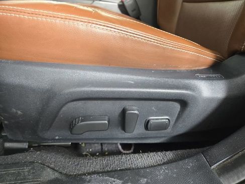 Used 2017 Subaru Outback 3.6R Touring w/ Popular Package #5A image 31