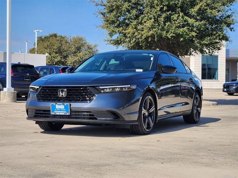 New 2026 Honda Accord SE image 2