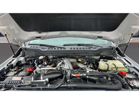 Certified 2024 Ford F450 Limited w/ FX4 Off-Road Package image 6