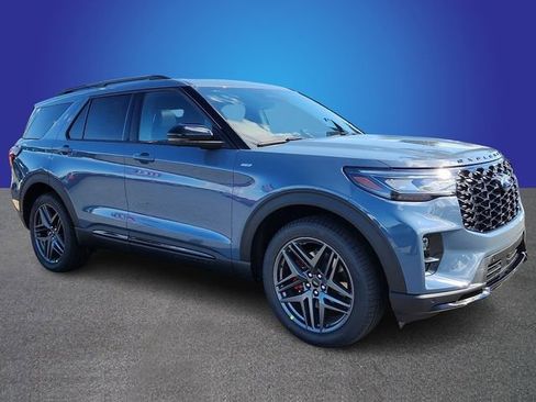New 2026 Ford Explorer ST-Line w/ ST-Line Street Pack image 4