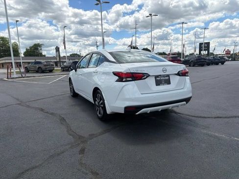 Used 2024 Nissan Versa SV w/ Trunk Package FWD image 15