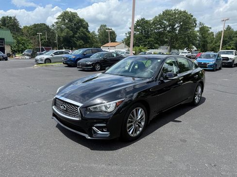 Used 2022 INFINITI Q50 Luxe w/ Cargo Package image 3