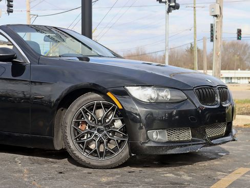Used 2008 BMW 335i Convertible image 3
