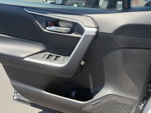 Used 2024 Toyota RAV4 XLE AWD/4WD image 13