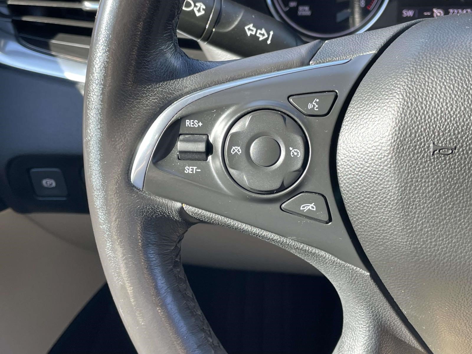 Used 2021 Buick Enclave Essence w/ Sound and Sites Package FWD image 23