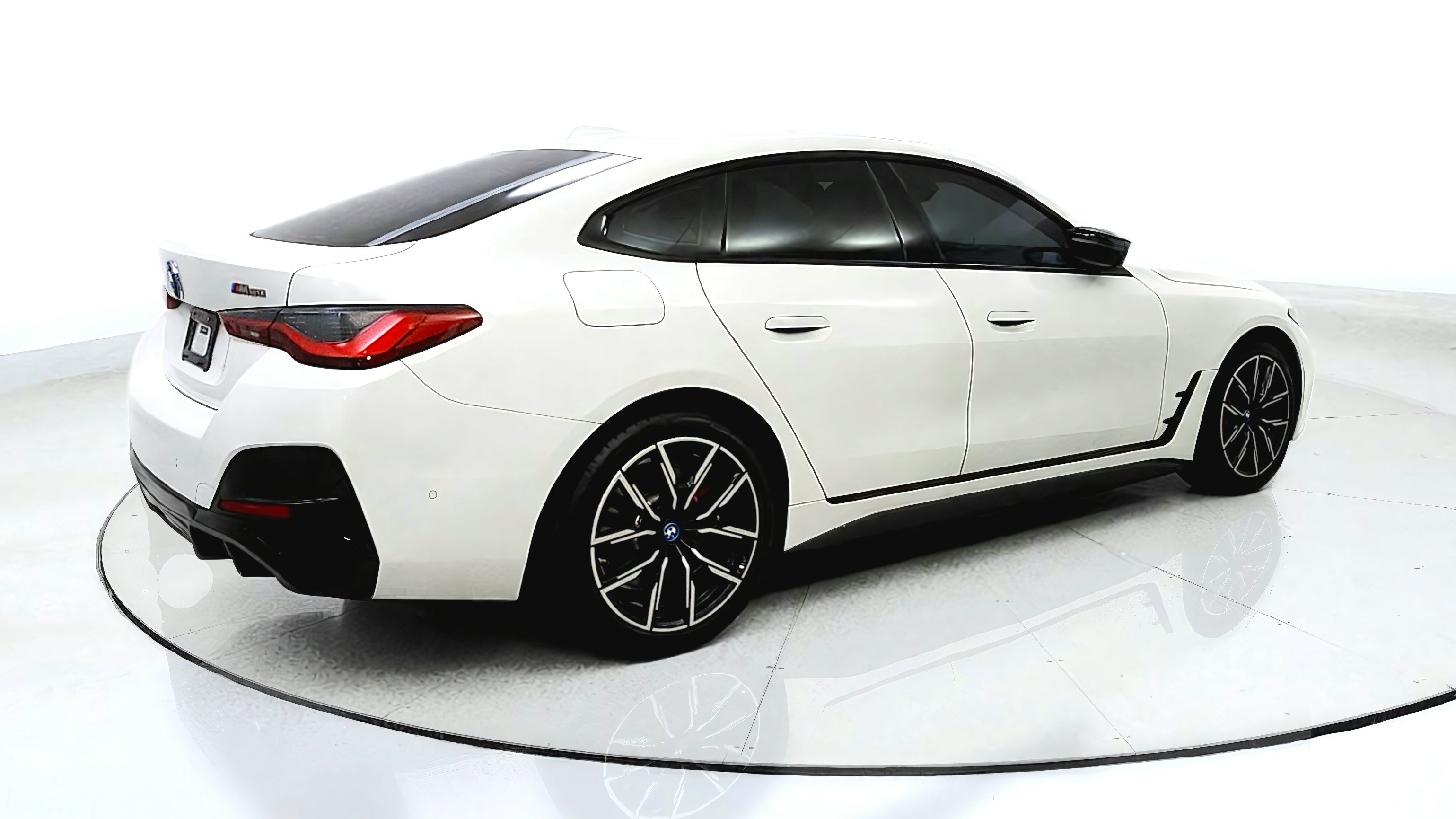 Used 2024 BMW i4 M50 w/ Premium Package AWD/4WD image 7
