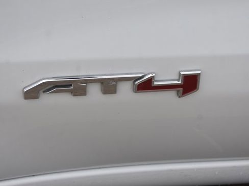 Used 2021 GMC Sierra 1500 AT4 image 12