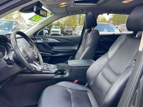 Used 2018 MAZDA CX-9 Touring w/ Touring Premium Package AWD/4WD image 25