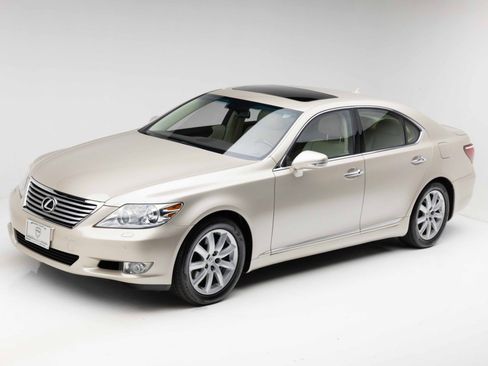 Used 2012 Lexus LS 460 w/ Luxury Value Edition RWD image 1