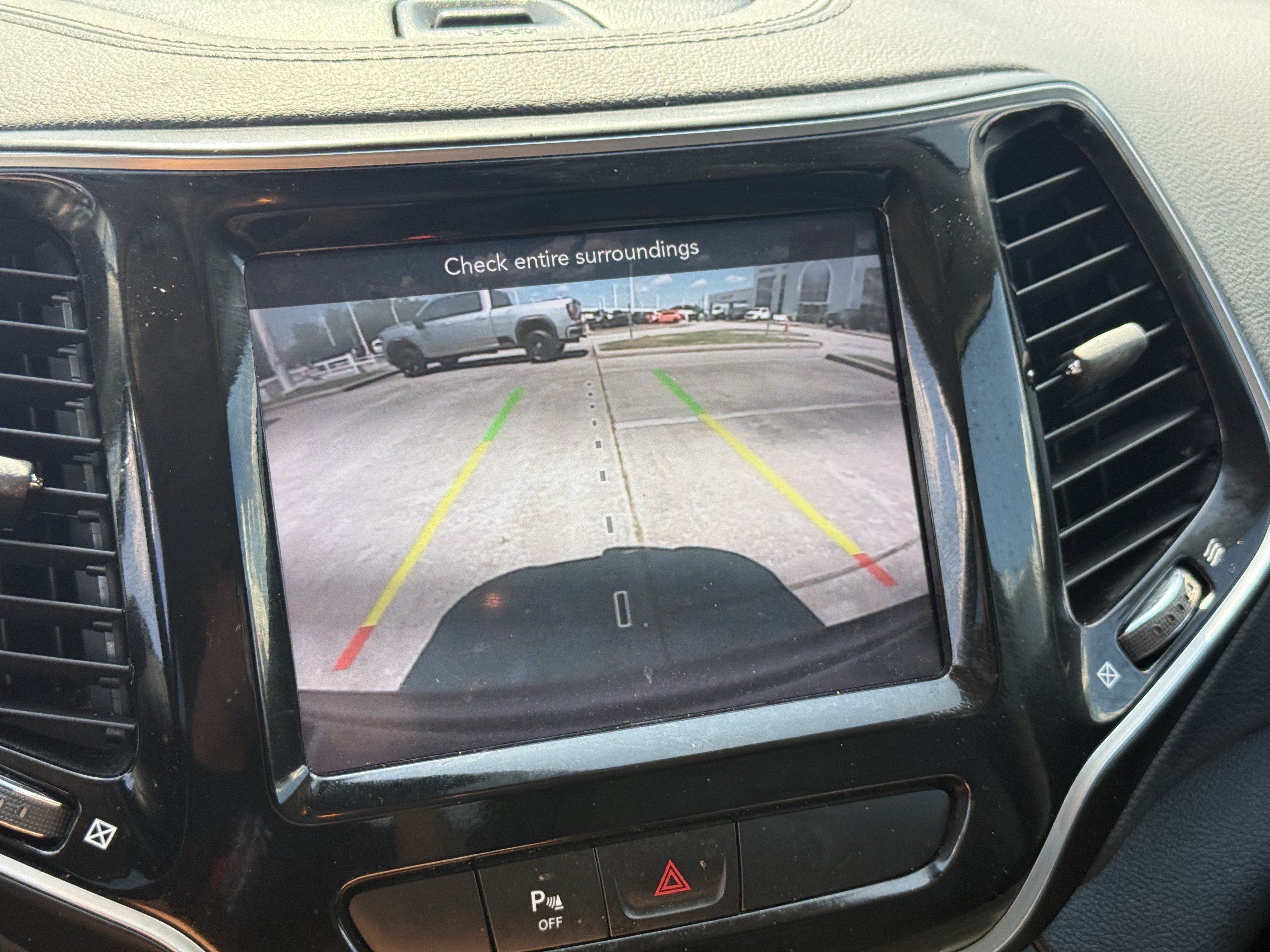 Used 2020 Jeep Cherokee Limited FWD image 21