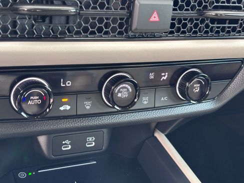 Certified 2026 Honda HR-V LX image 30