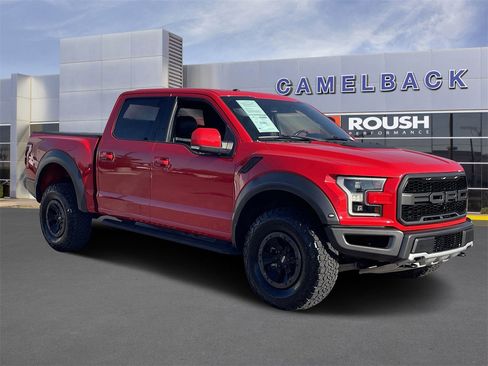 Used 2018 Ford F150 Raptor w/ Equipment Group 802A Luxury image 7