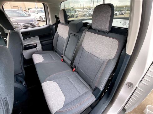 Used 2024 Ford Maverick XLT image 19