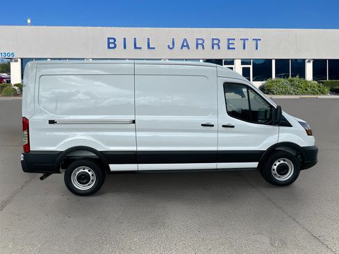 New 2026 Ford Transit 250 148 Medium Roof w/ Load Area Protection Package image 3