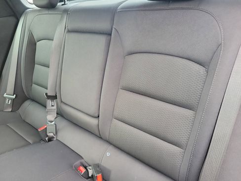 Used 2024 Chevrolet Malibu LT image 18