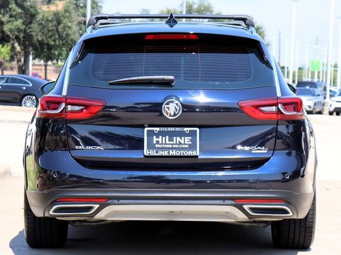 Used 2018 Buick Regal Essence w/ Driver Confidence Package #1 image 7