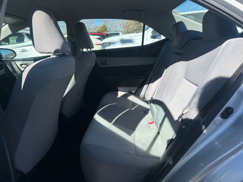 Used 2015 Toyota Corolla L image 16