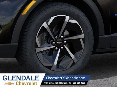 New 2026 Chevrolet Equinox EV LT FWD image 9