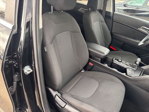 Used 2025 Kia Sportage LX image 35